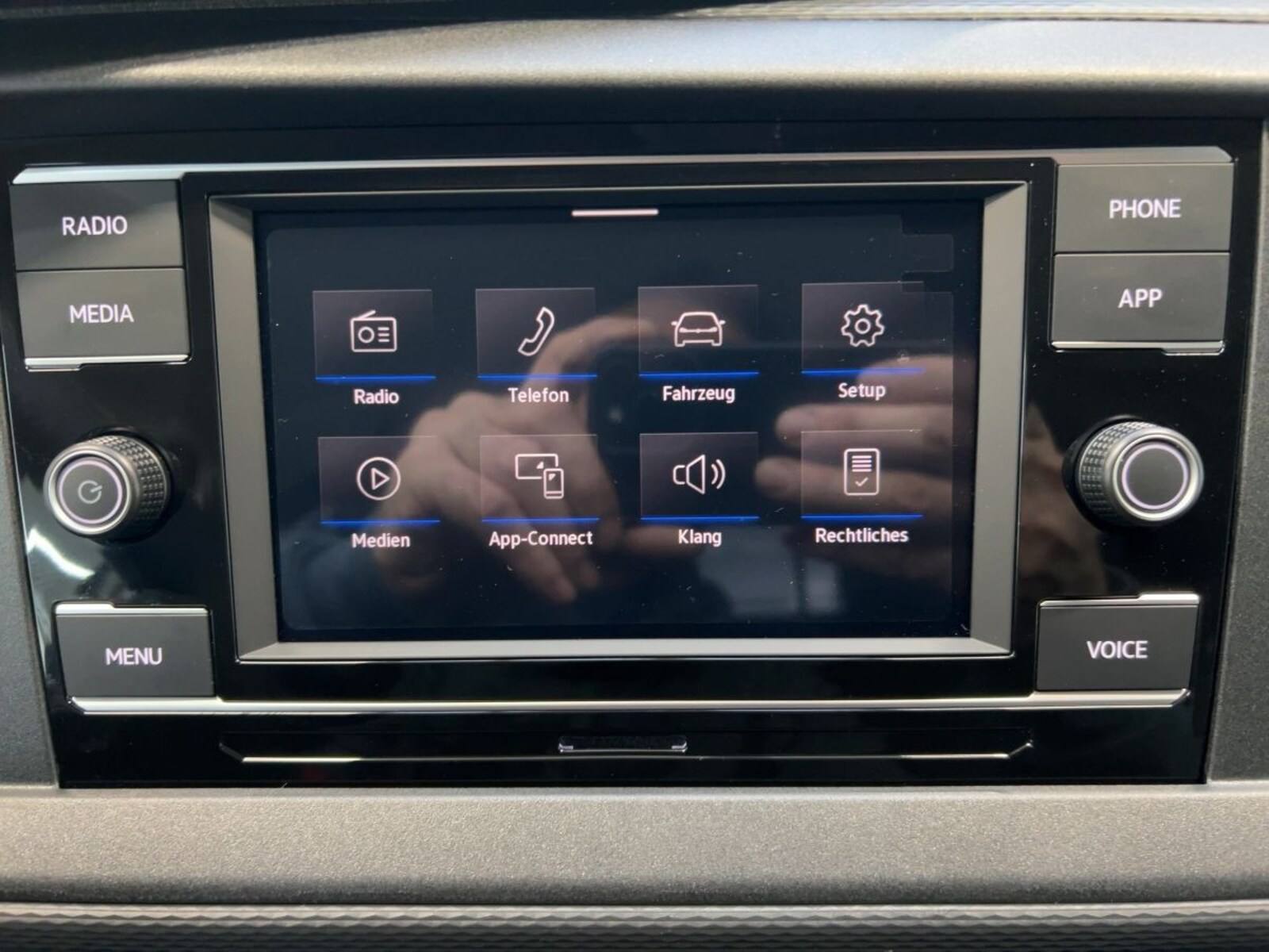Volkswagen T6.1 Transporter Kasten kurzer Radstand – Bild 11