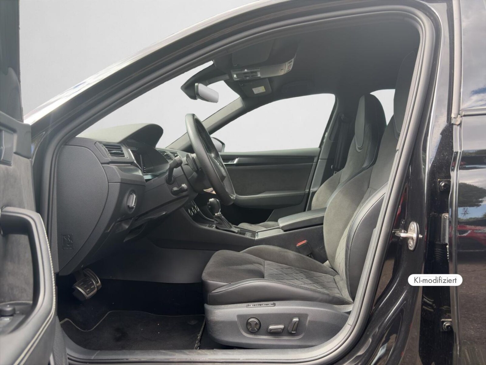 Škoda Superb Combi – Bild 13