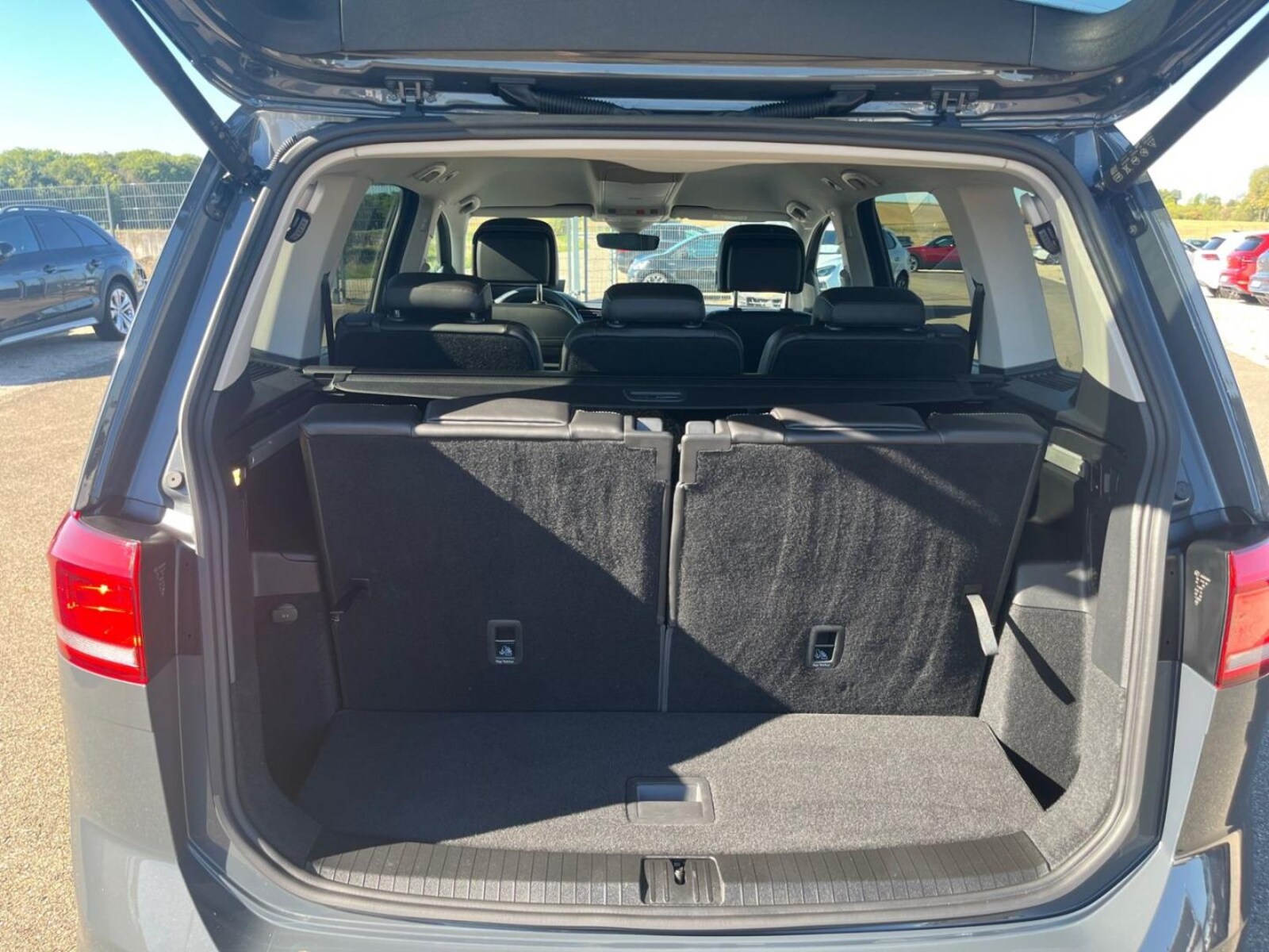 Volkswagen Touran – Bild 15