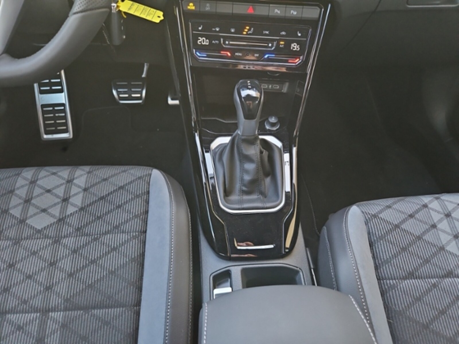 Volkswagen T-Roc – Bild 15