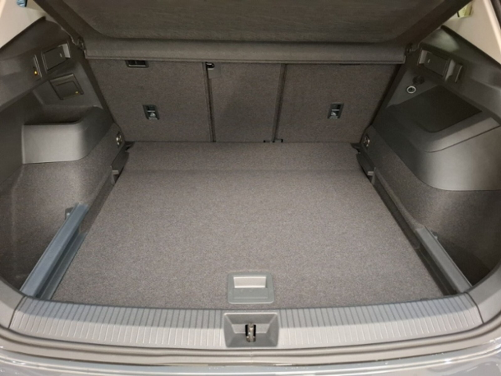 Volkswagen Tiguan – Bild 9