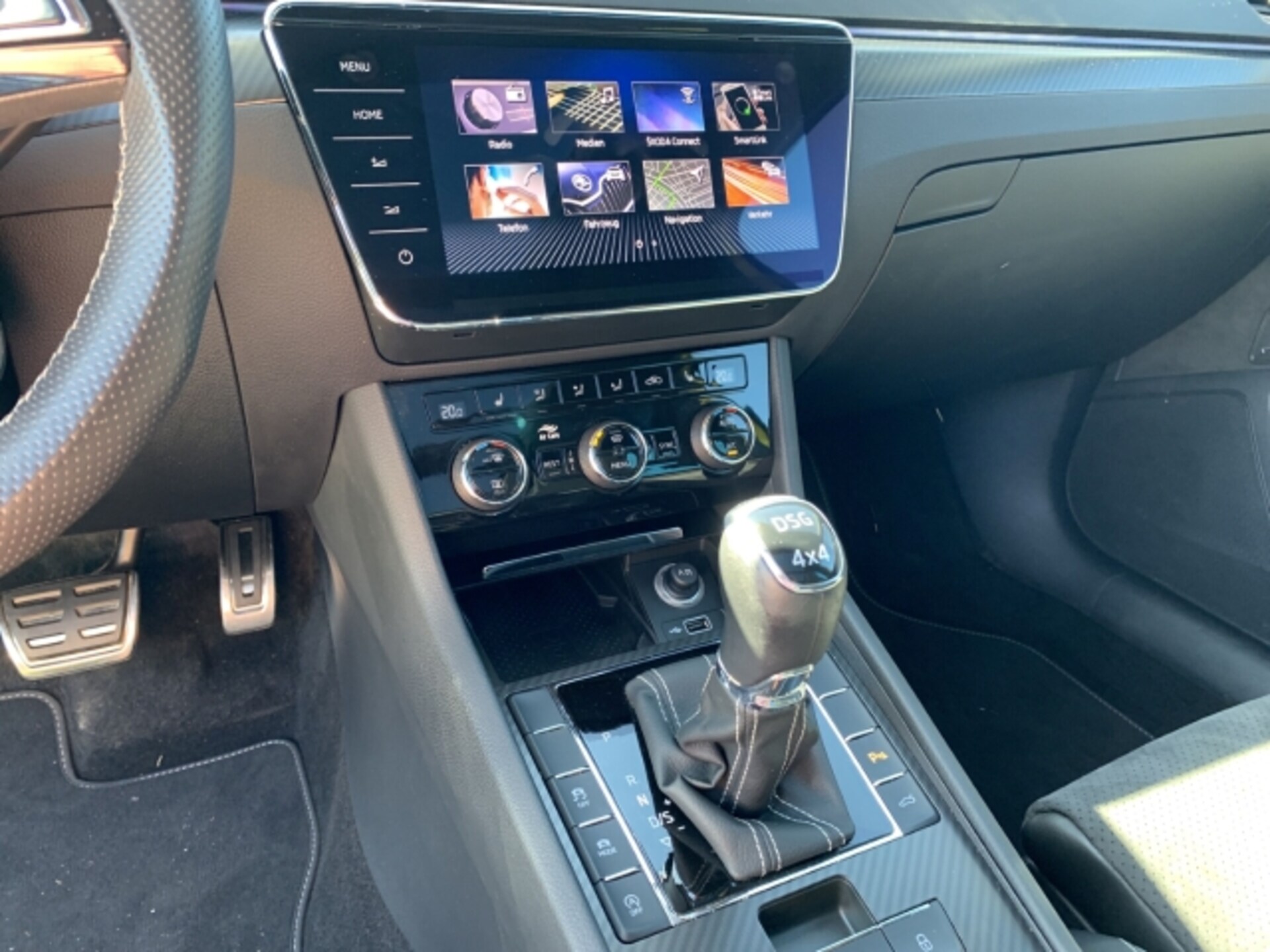 Skoda Superb Combi Ambition