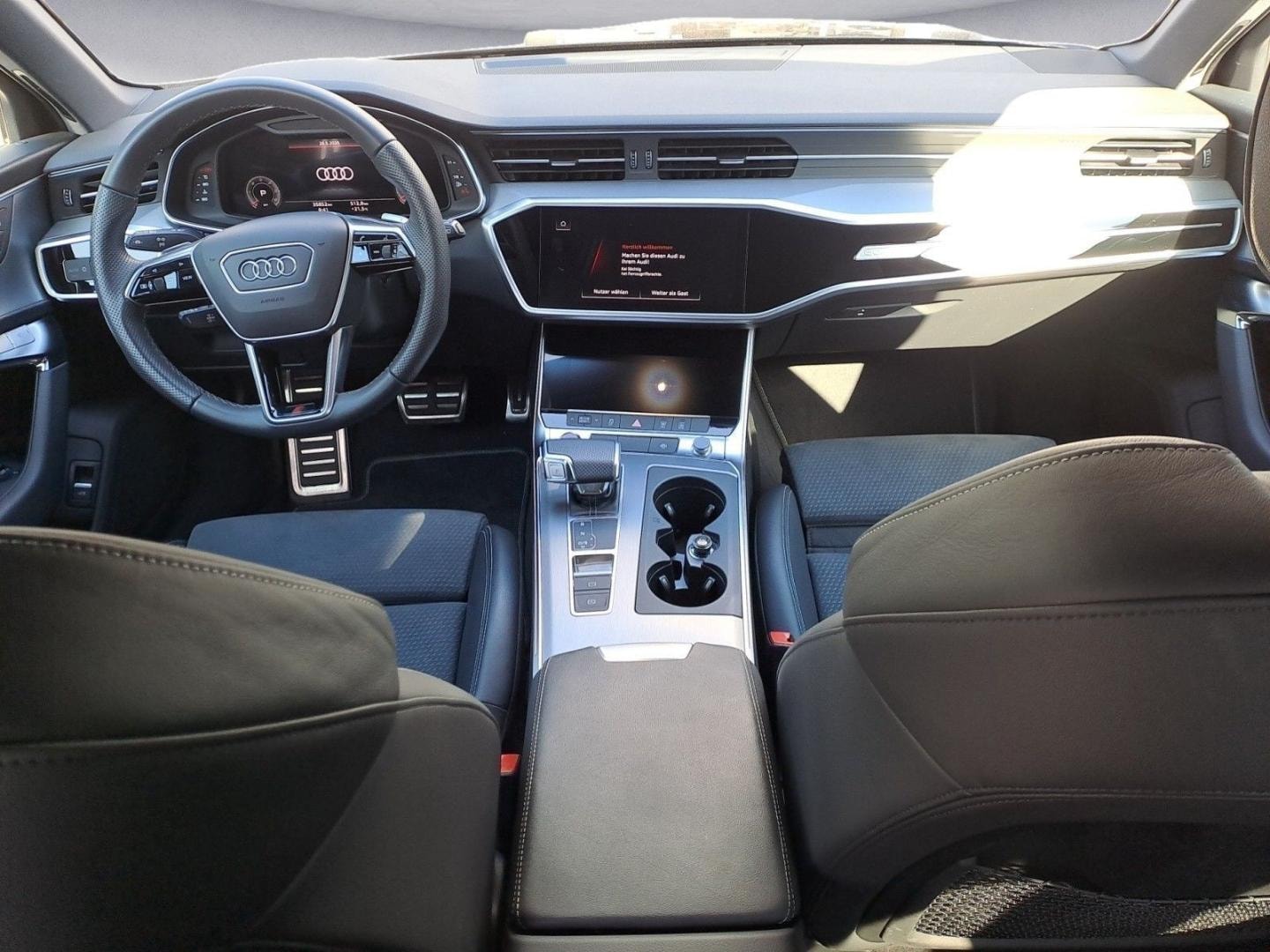 Bild über Audi S6 Avant TDI quattro tiptronic - für weitere Informationen kontaktieren Sie den Audi Partner