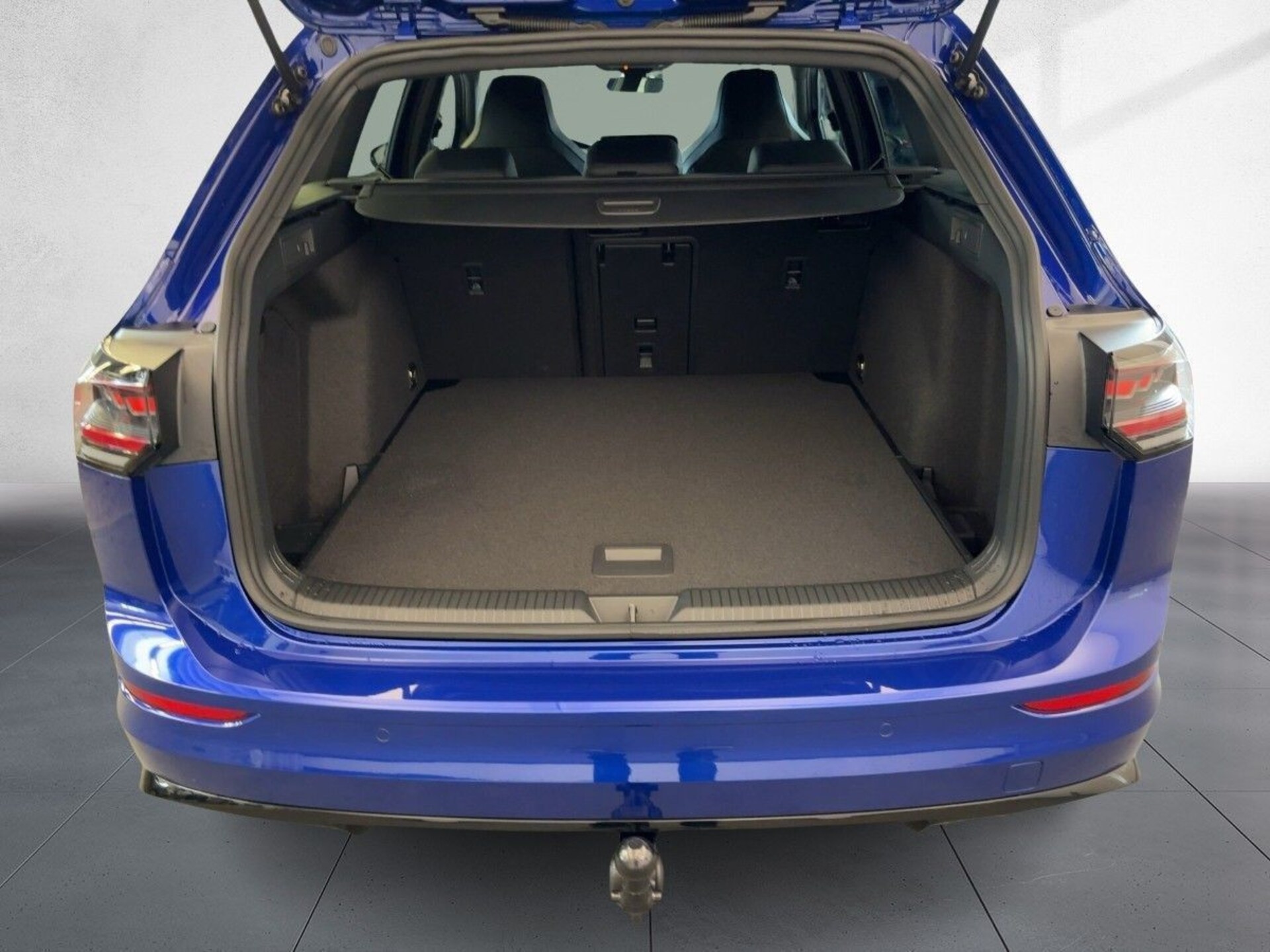 Volkswagen Golf Variant R-Line
