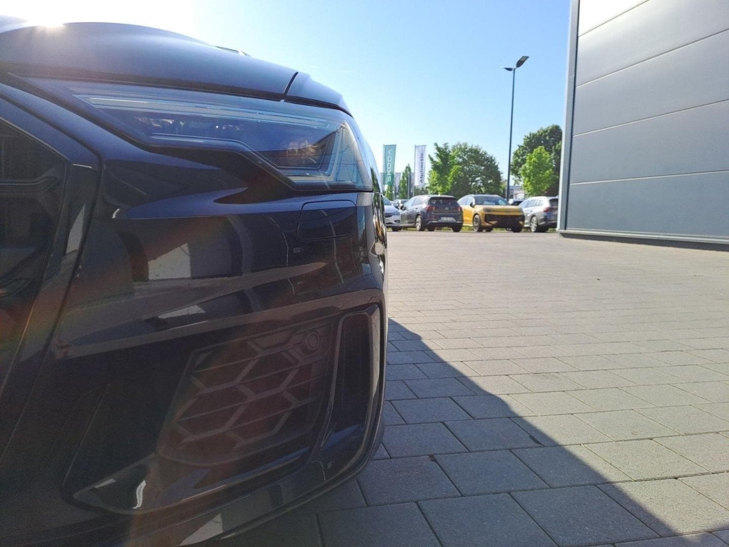Bild über Audi S6 Avant TDI quattro tiptronic - für weitere Informationen kontaktieren Sie den Audi Partner