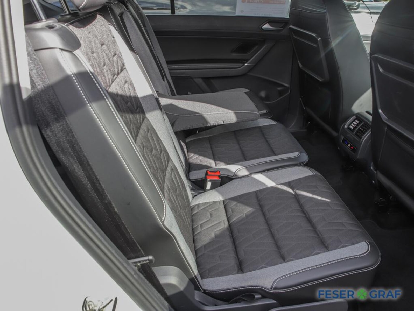 Volkswagen Touran – Bild 6