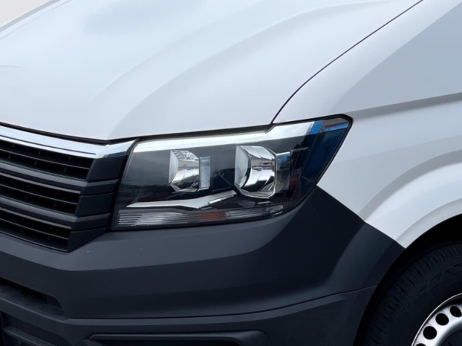 Volkswagen Crafter Kasten mittlerer Radstand – Bild 5