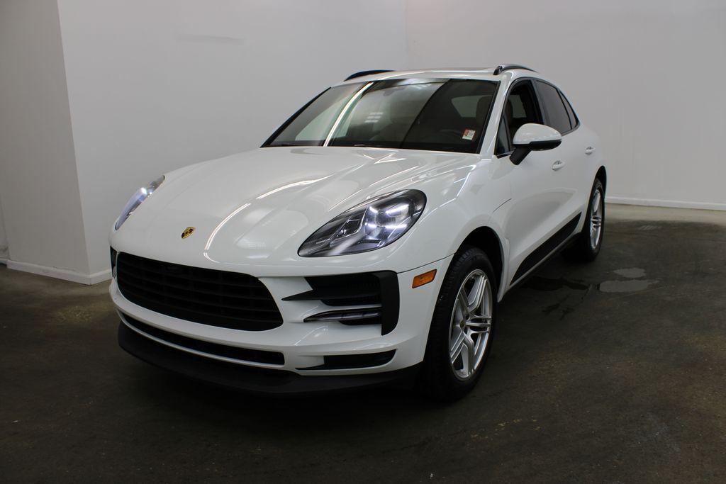 2021 Porsche Macan S's photo