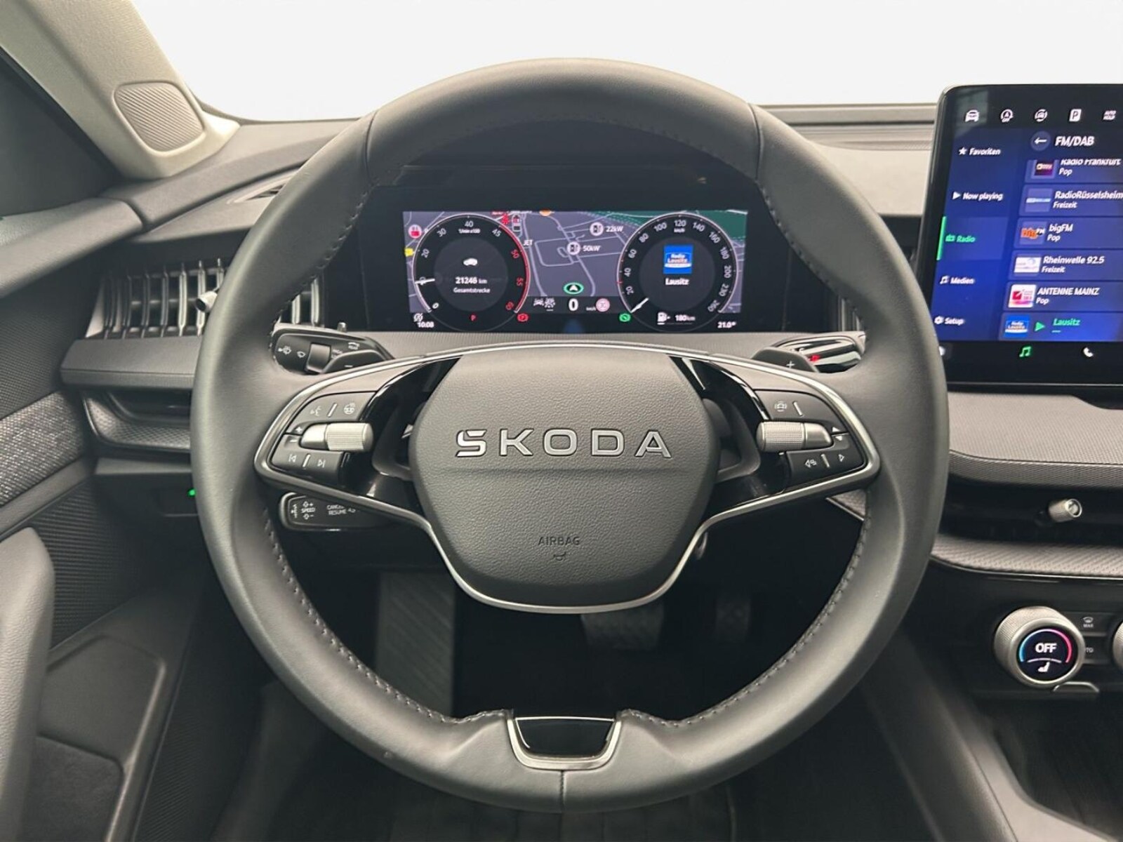 Škoda Superb Combi – Bild 8