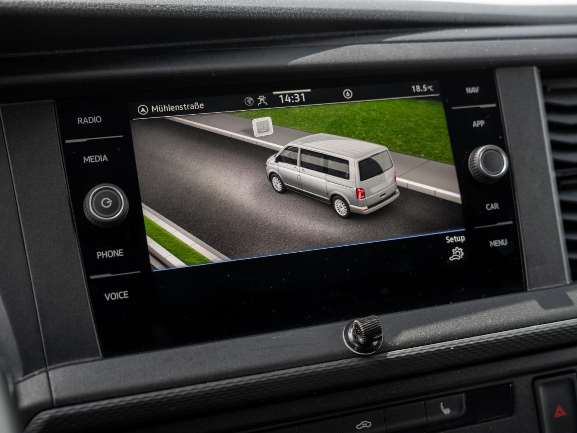 Volkswagen T6.1 Transporter Kasten langer Radstand