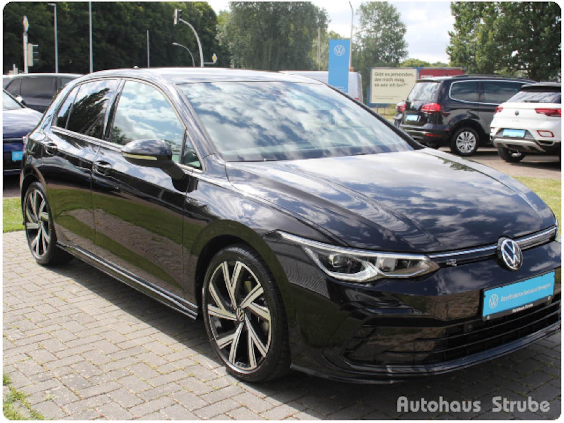 Volkswagen Golf R-Line