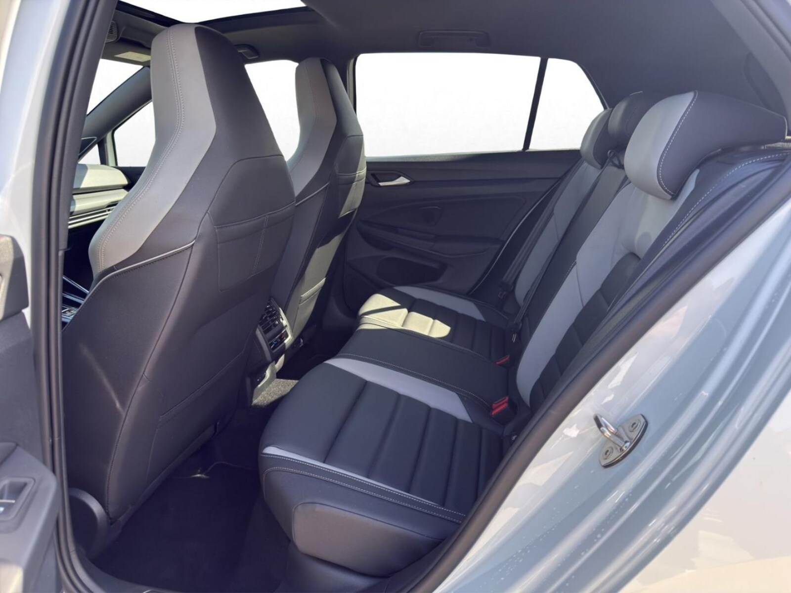 Volkswagen Golf – Bild 13