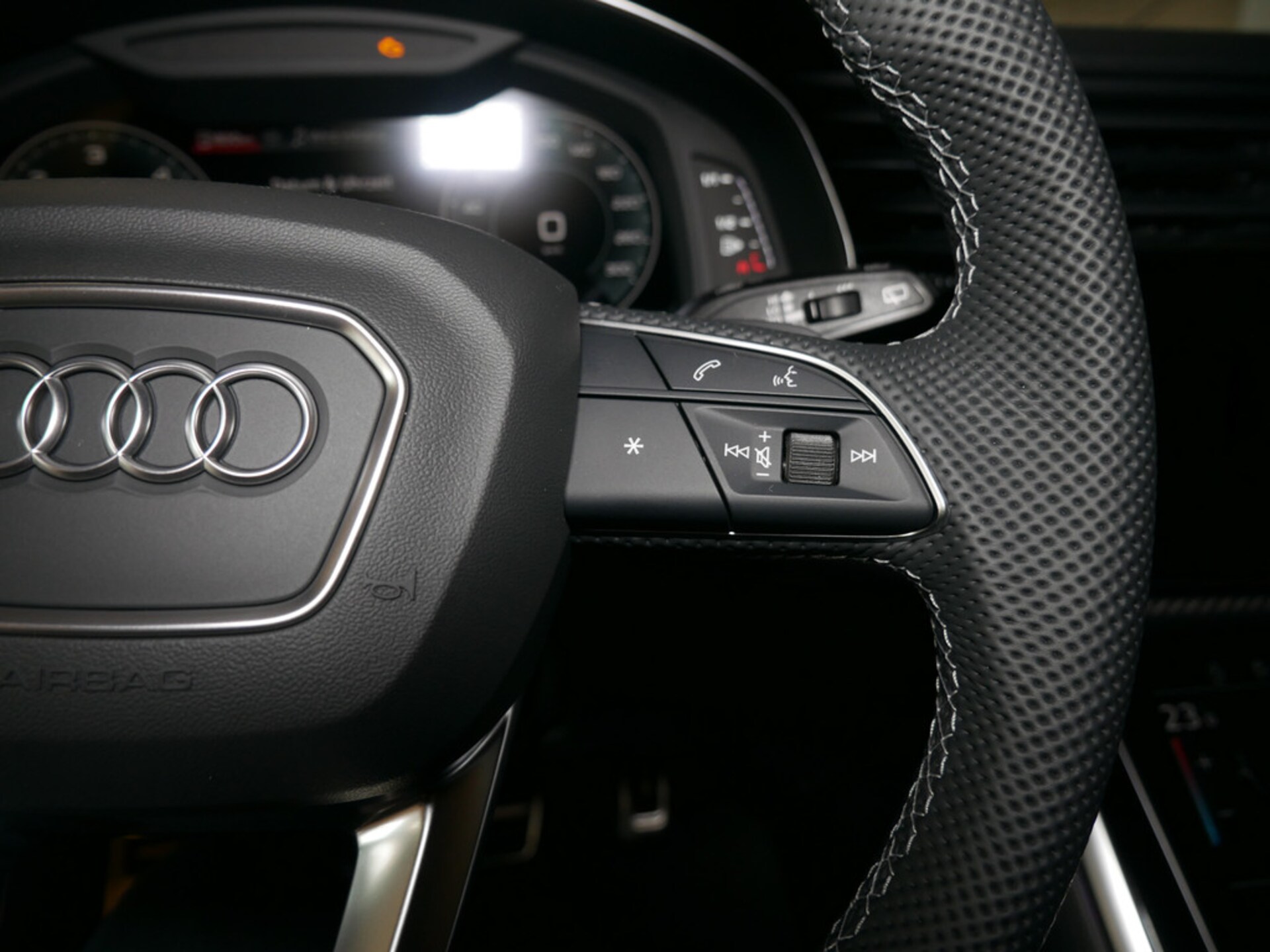 Audi Q8 SUV