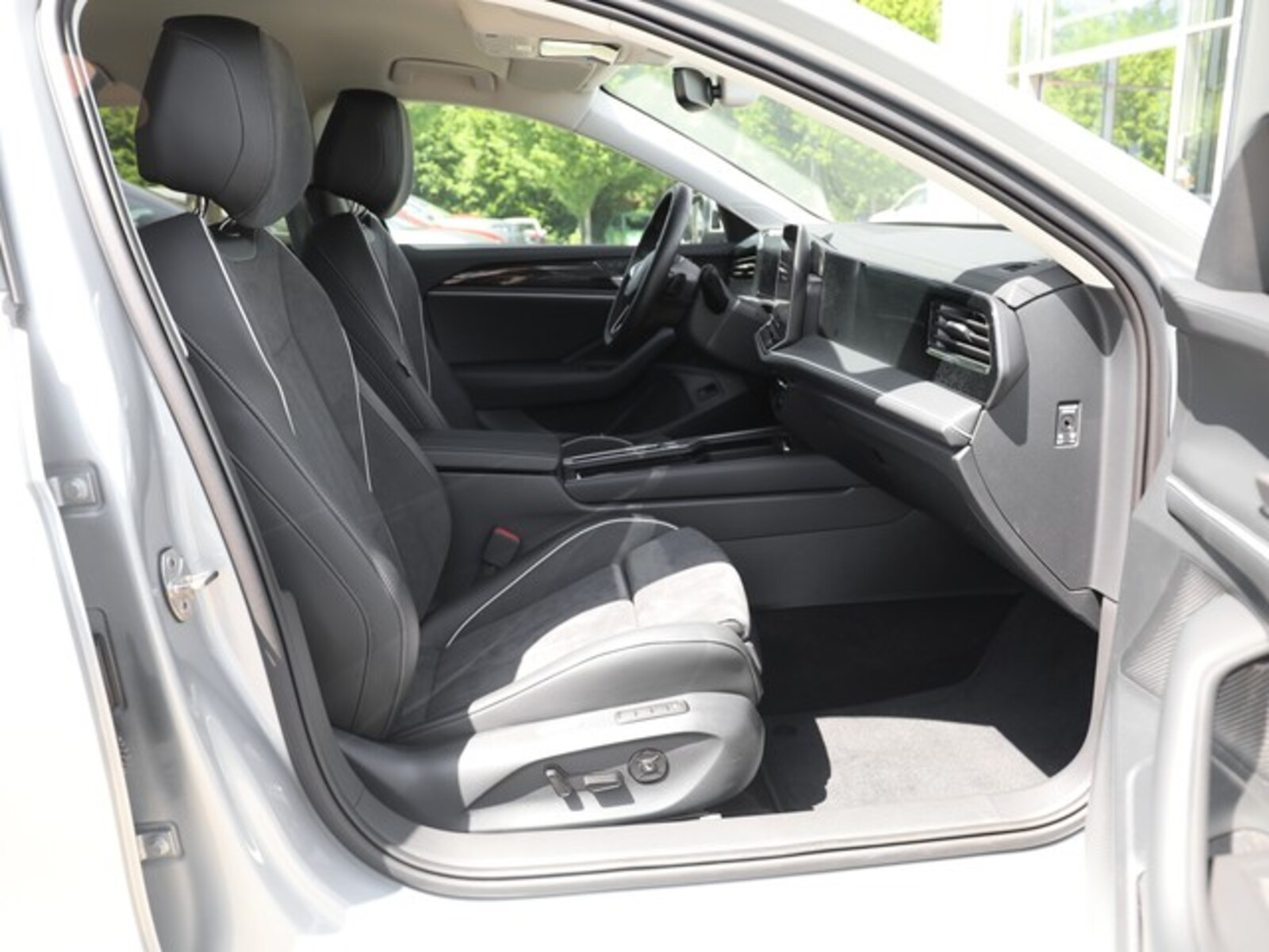Volkswagen Passat – Bild 3