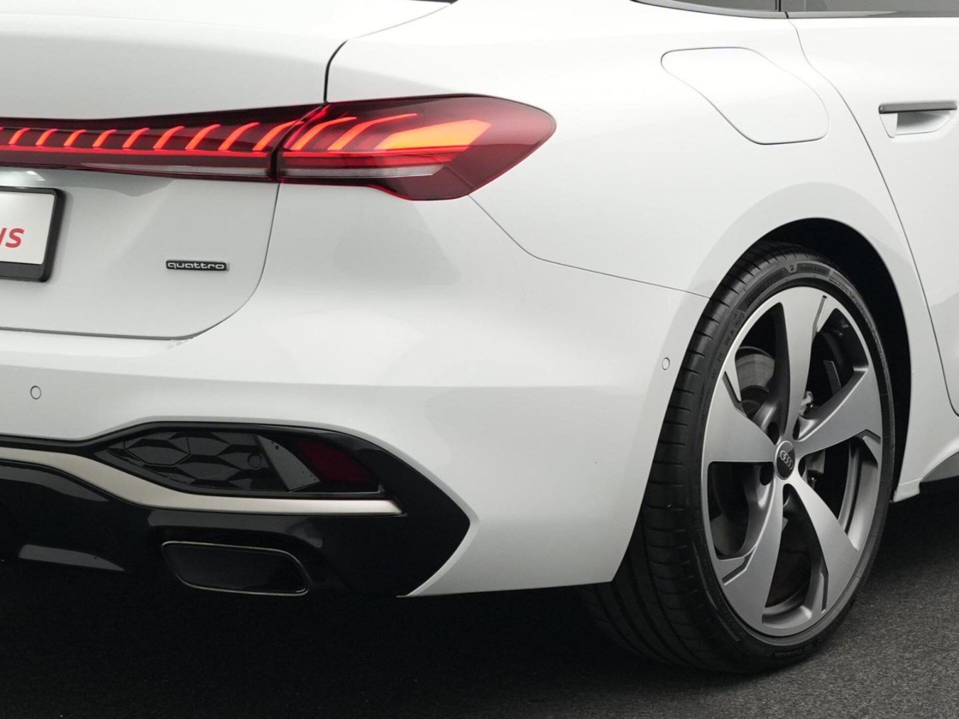 Audi A5 Limousine e-hybrid edition one