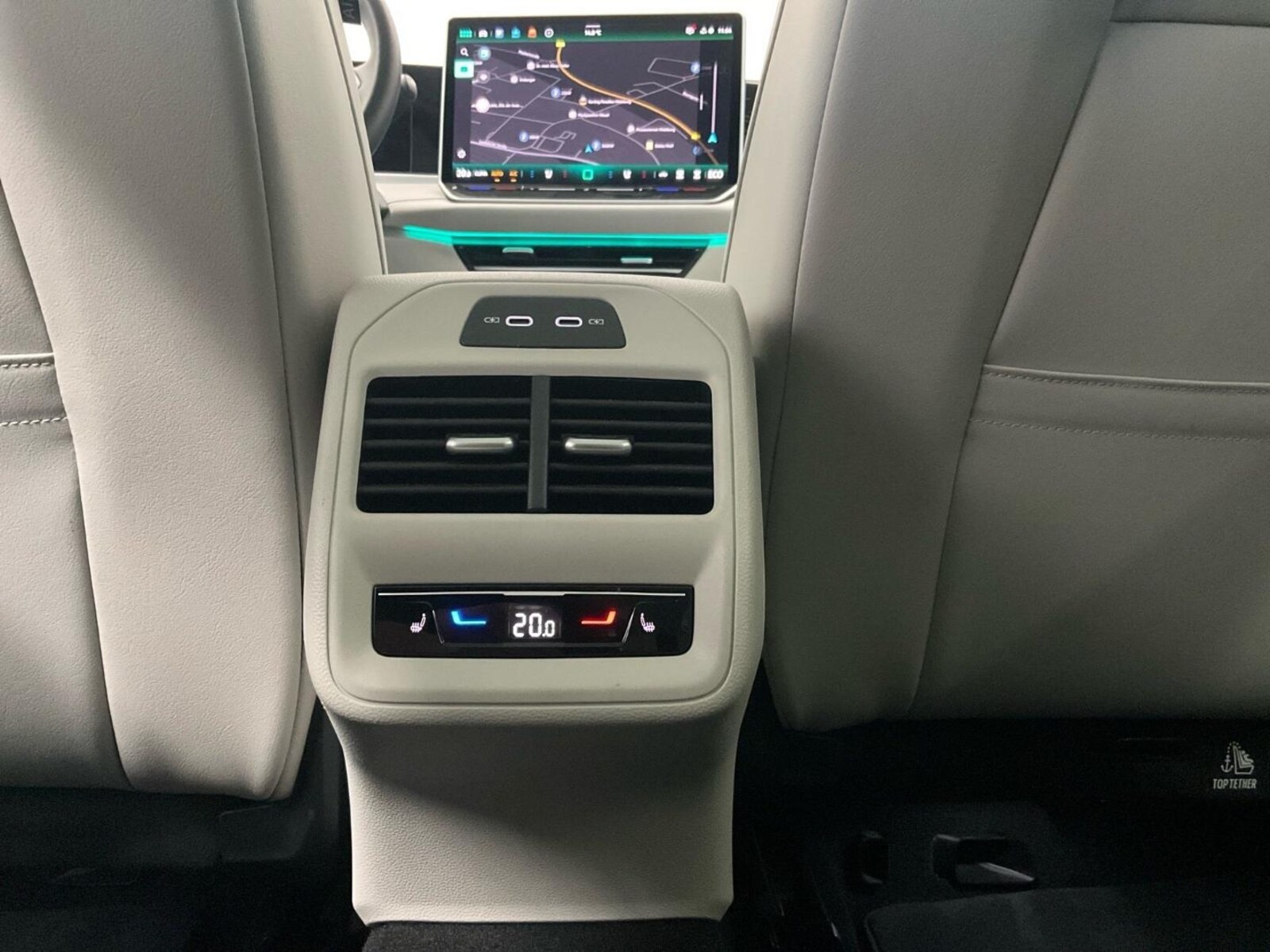 Volkswagen Passat – Bild 18