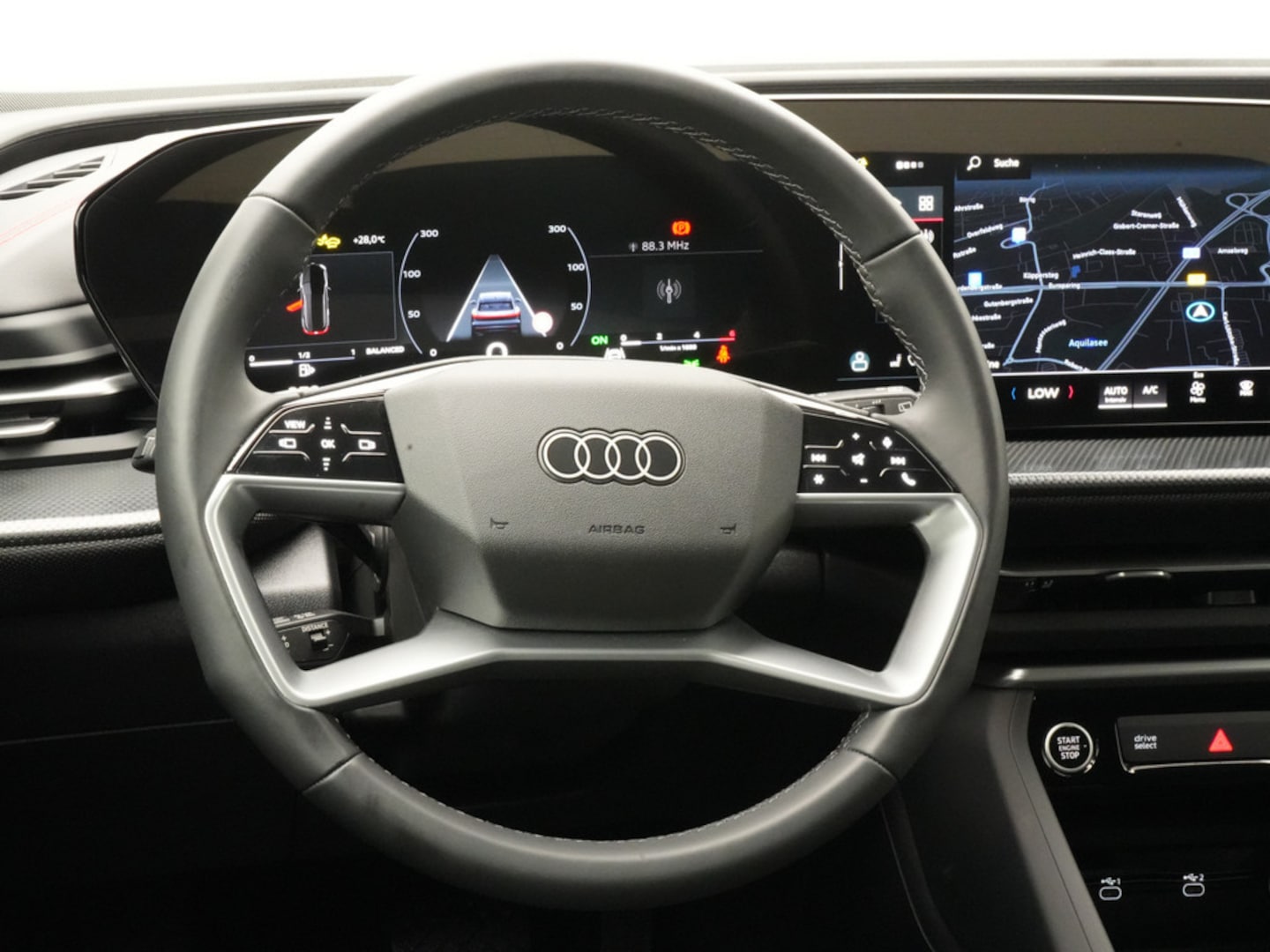 Bild über Audi Q5 SUV TDI quattro 150 kW S tronic - für weitere Informationen kontaktieren Sie den Audi Partner