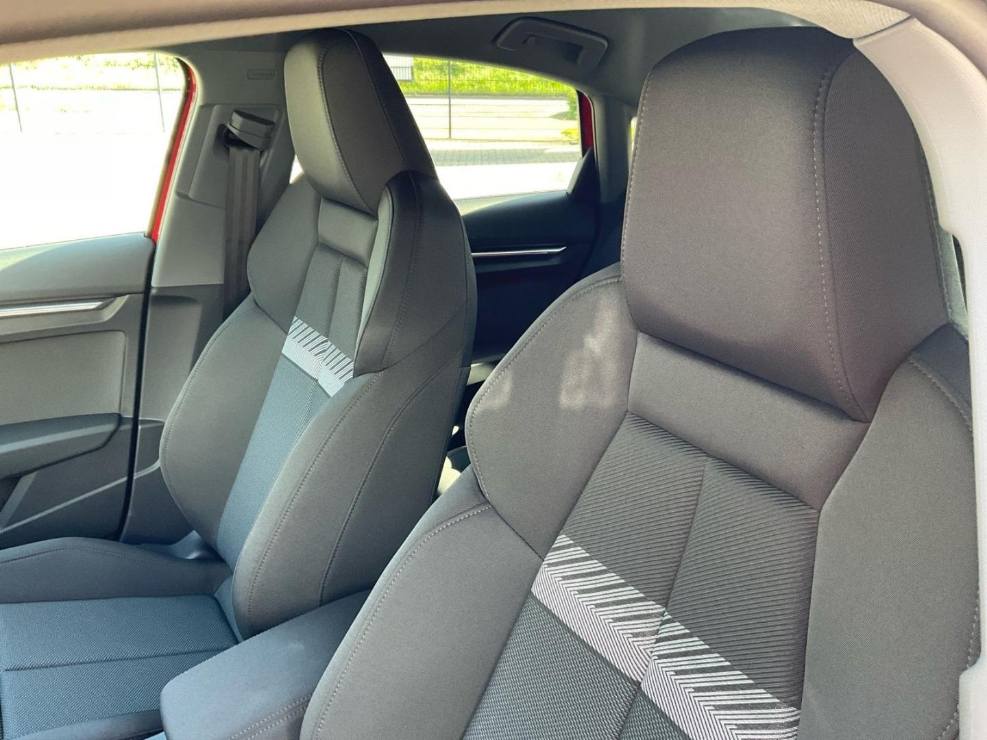 Bild über Audi A3 Limousine S line 35 TDI S tronic - für weitere Informationen kontaktieren Sie den Audi Partner