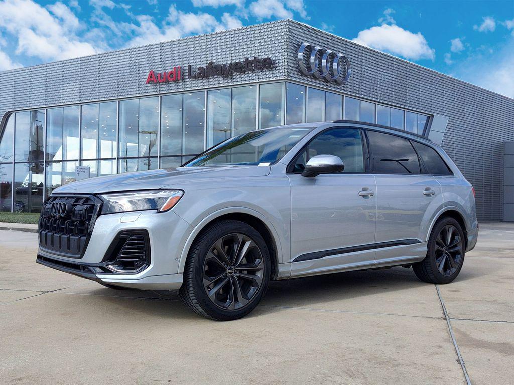 2025 Audi Q7 55 Premium Plus quattro Tiptronic's photo