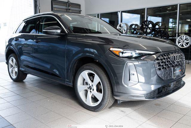 2026 Audi Q5 Premium Plus quattro's photo
