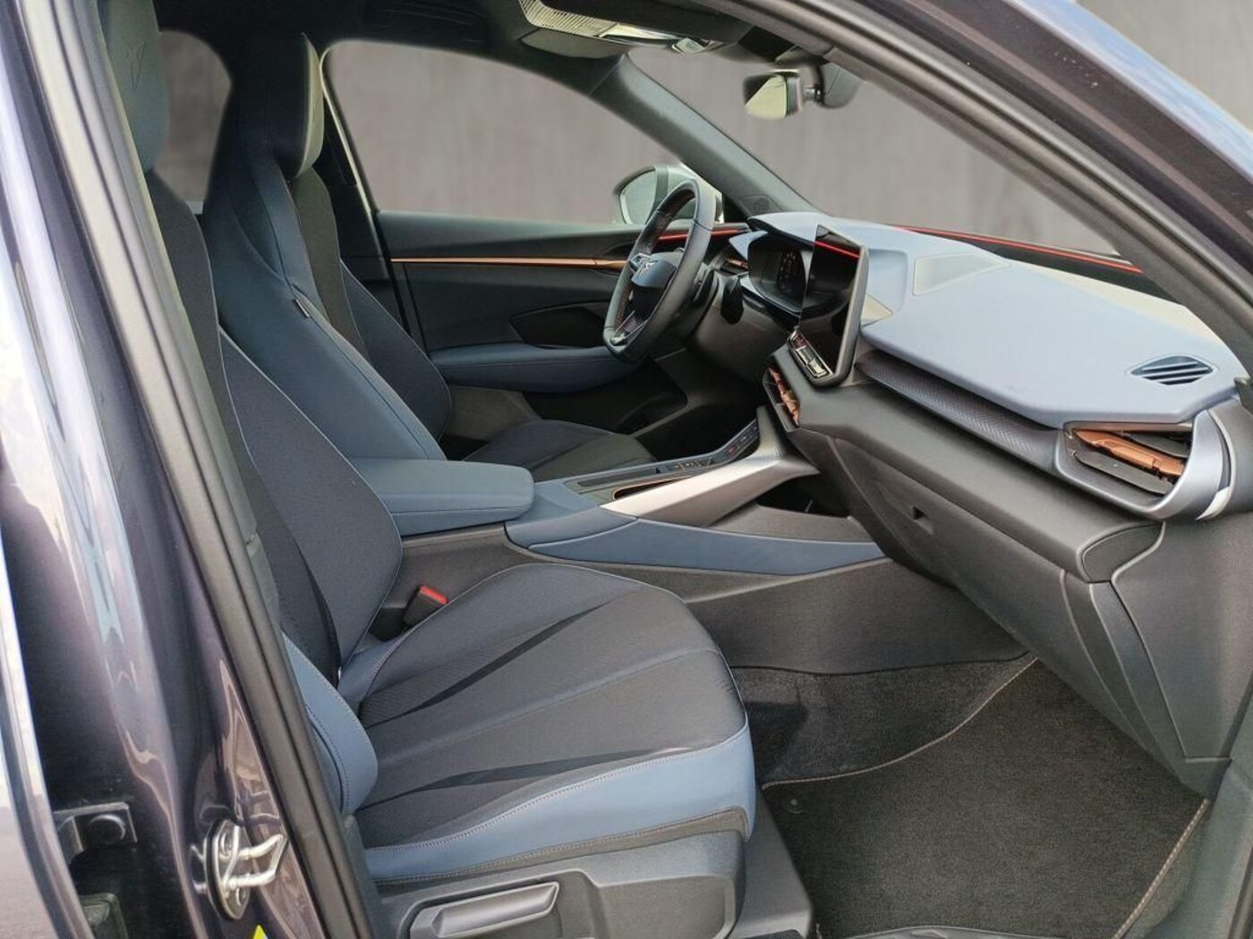 CUPRA Terramar 1.5 eTSI DSG 110 kW (150 CV) — photo 5