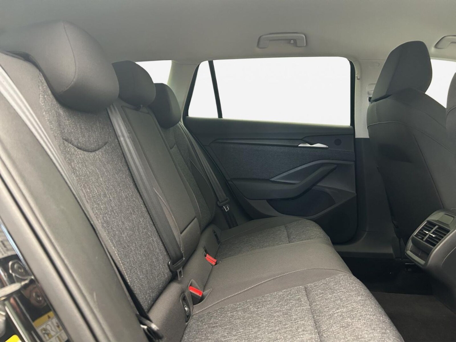 Škoda Superb Combi – Bild 15