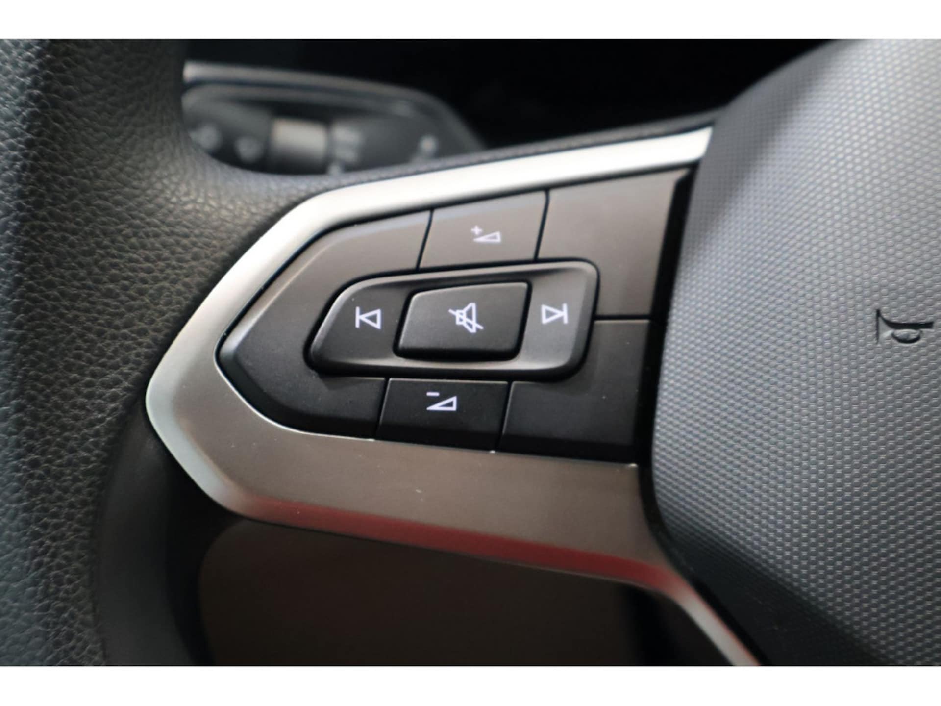 Volkswagen Crafter Kasten langer Radstand