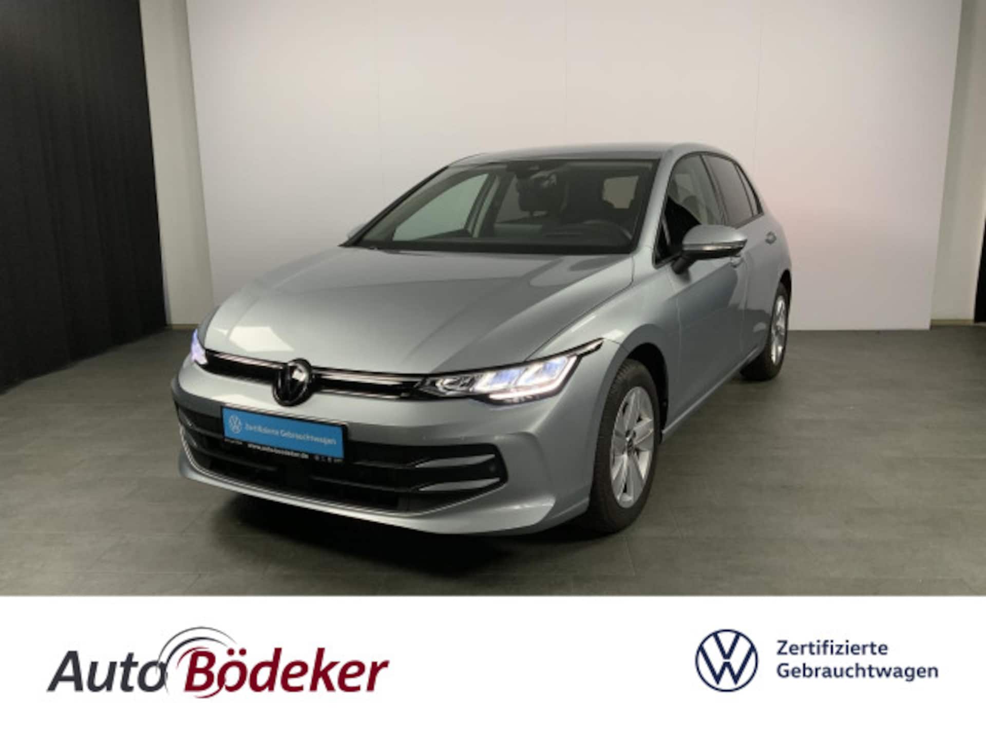 Volkswagen Golf Life