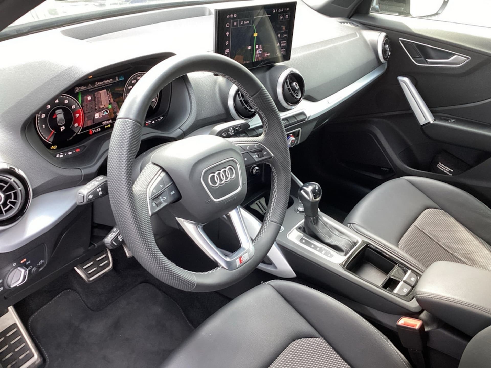 Audi Q2 S line