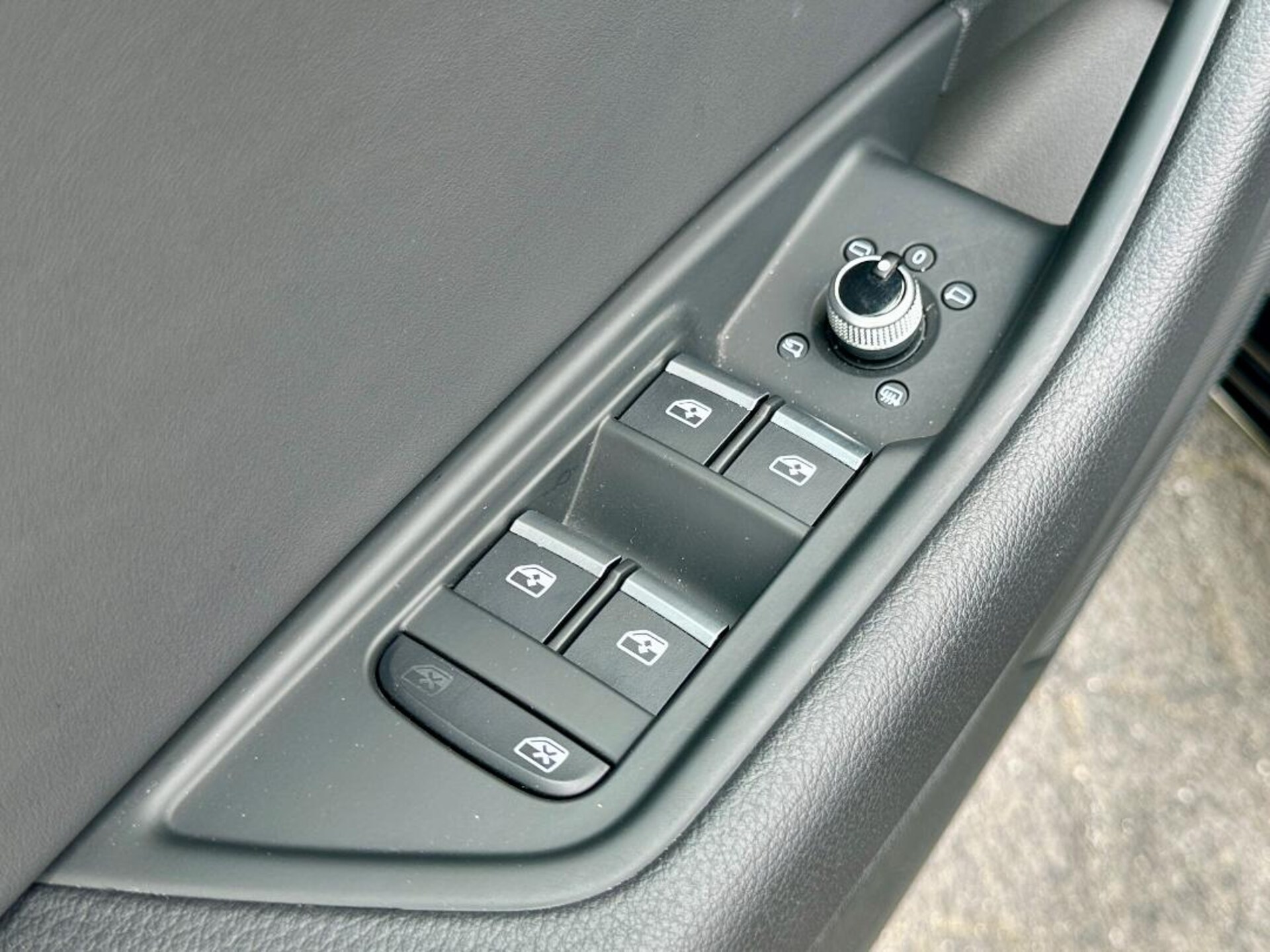 Audi A4 Avant S line