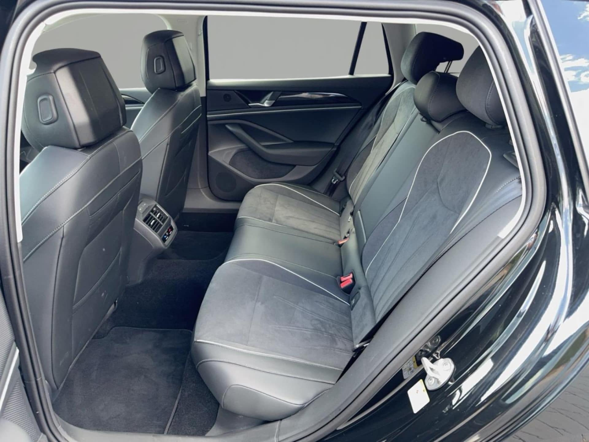 Volkswagen Passat Business