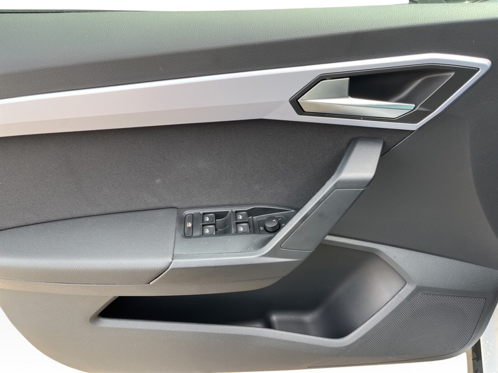 SEAT Arona – Bild 10