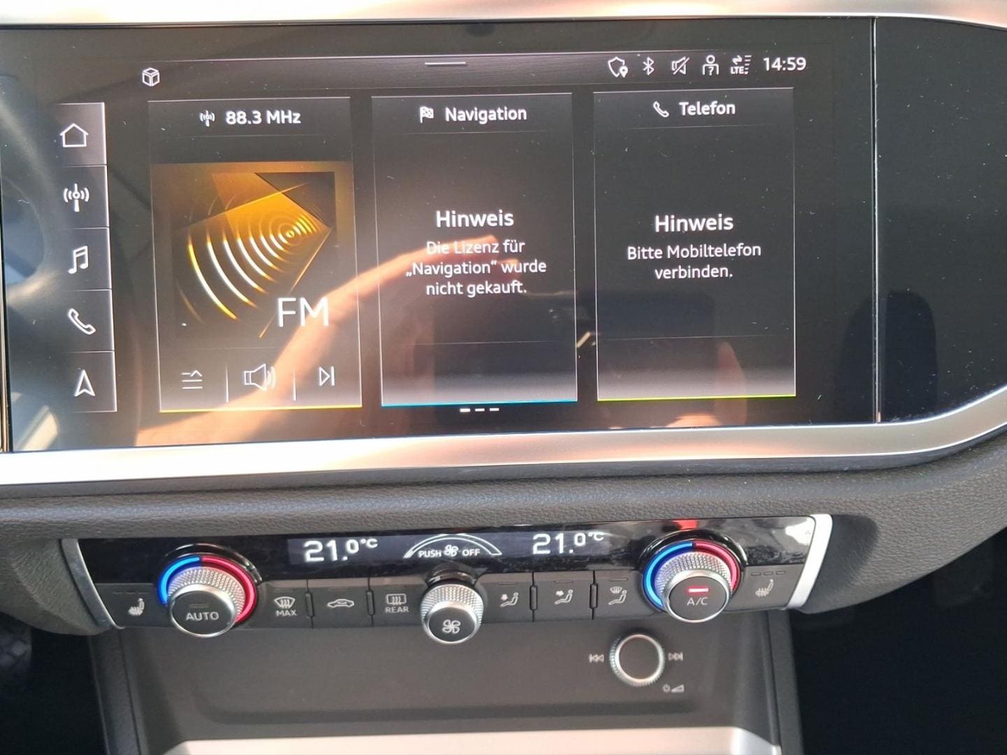 Bild über Audi Q3 35 TFSI Schaltgetriebe - für weitere Informationen kontaktieren Sie den Audi Partner