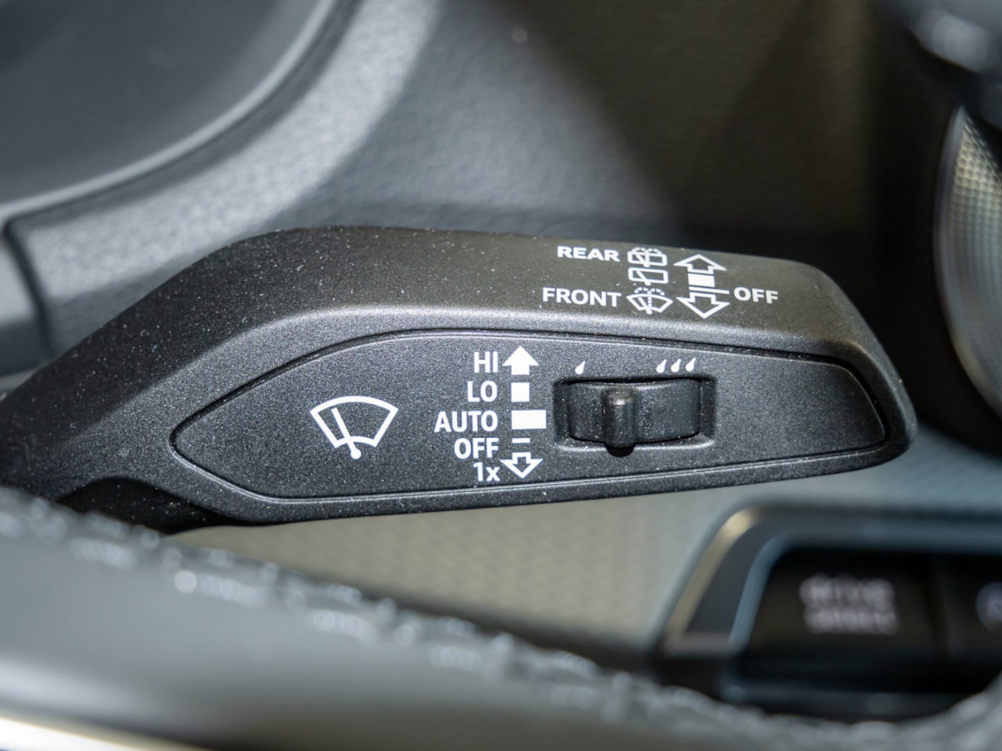 Bild über Audi Q2 advanced 35 TDI S tronic - für weitere Informationen kontaktieren Sie den Audi Partner