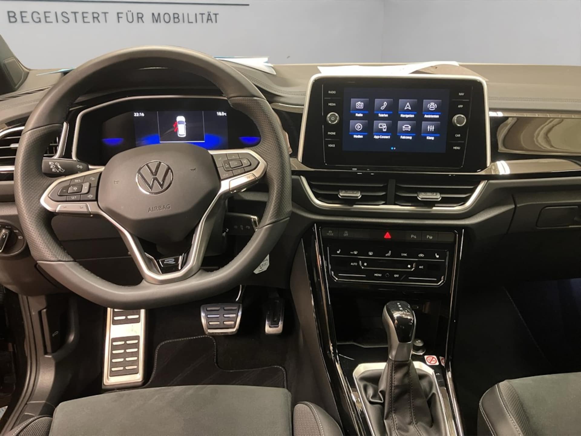 Volkswagen T-Roc R-Line
