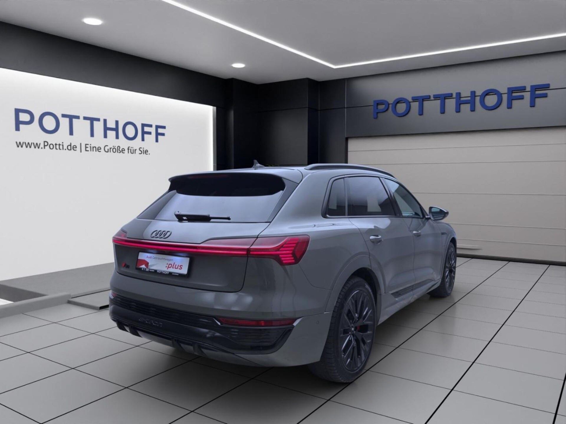 Audi Q8 e-tron S line