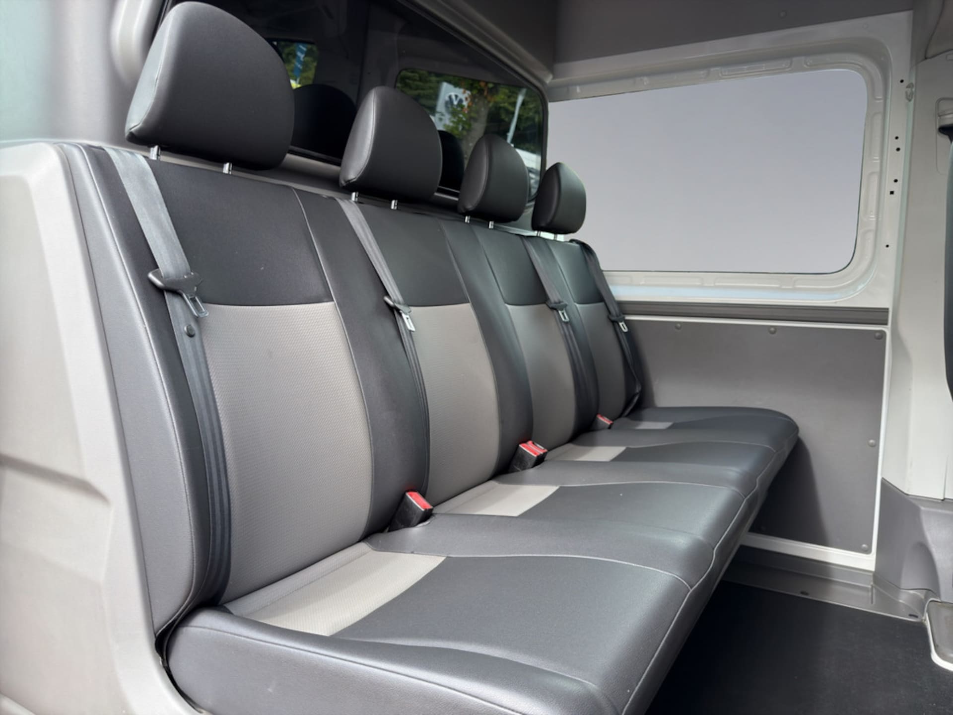 Volkswagen Crafter Kasten langer Radstand