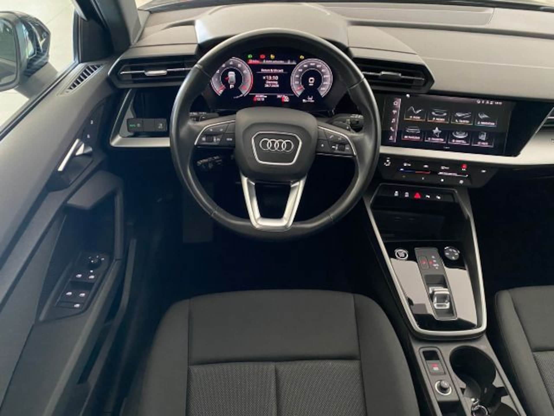 Audi A3 Sportback S line