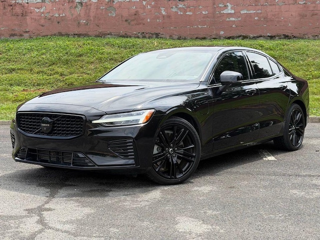 2024 Volvo S60 Recharge Plug-In Hybrid