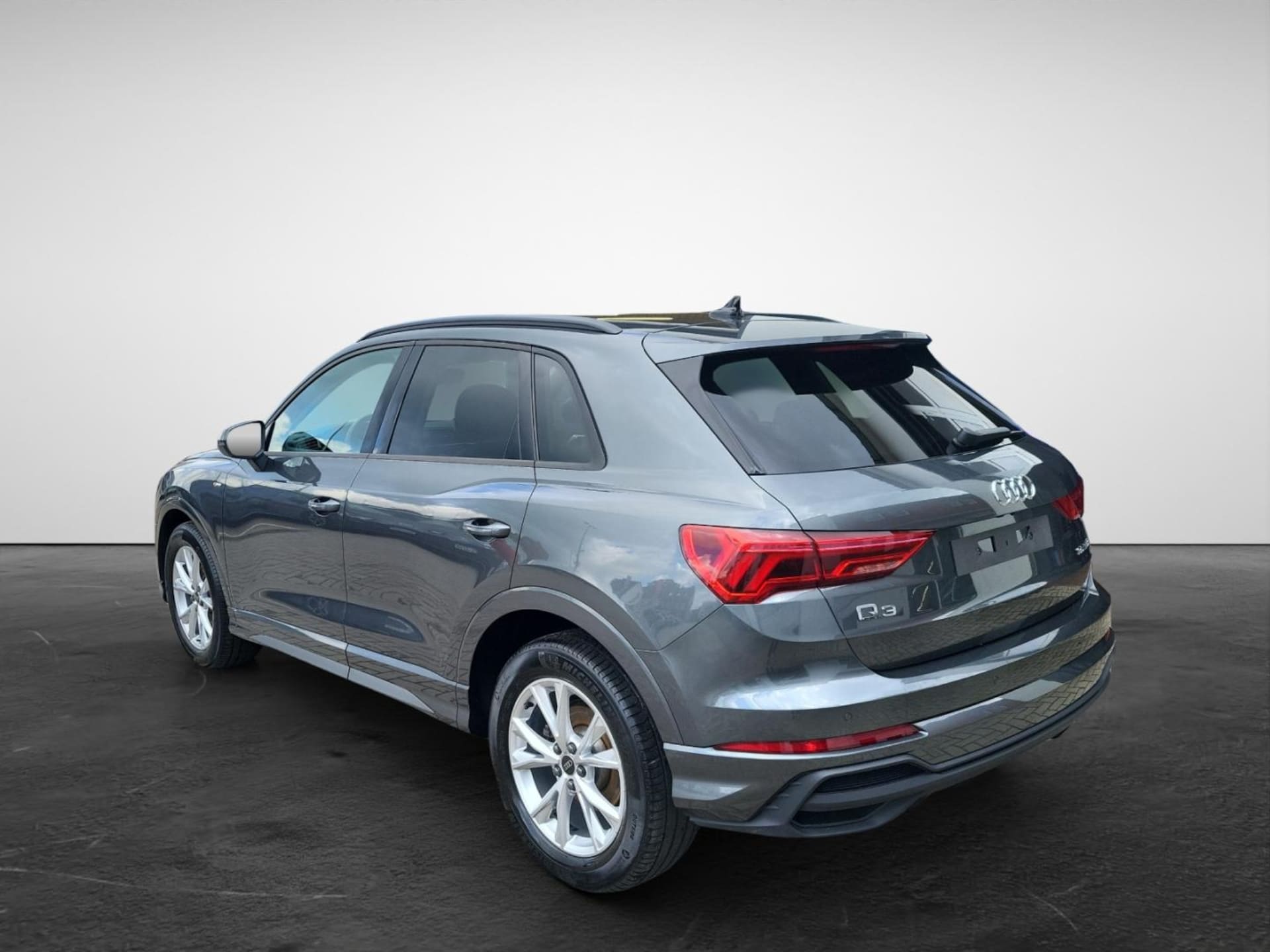Audi Q3 SUV S line