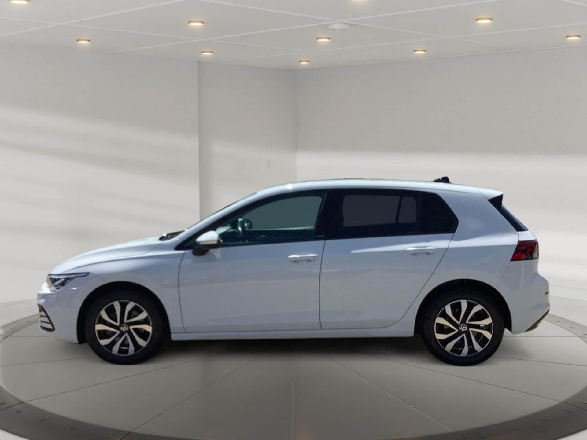 Volkswagen Golf Active