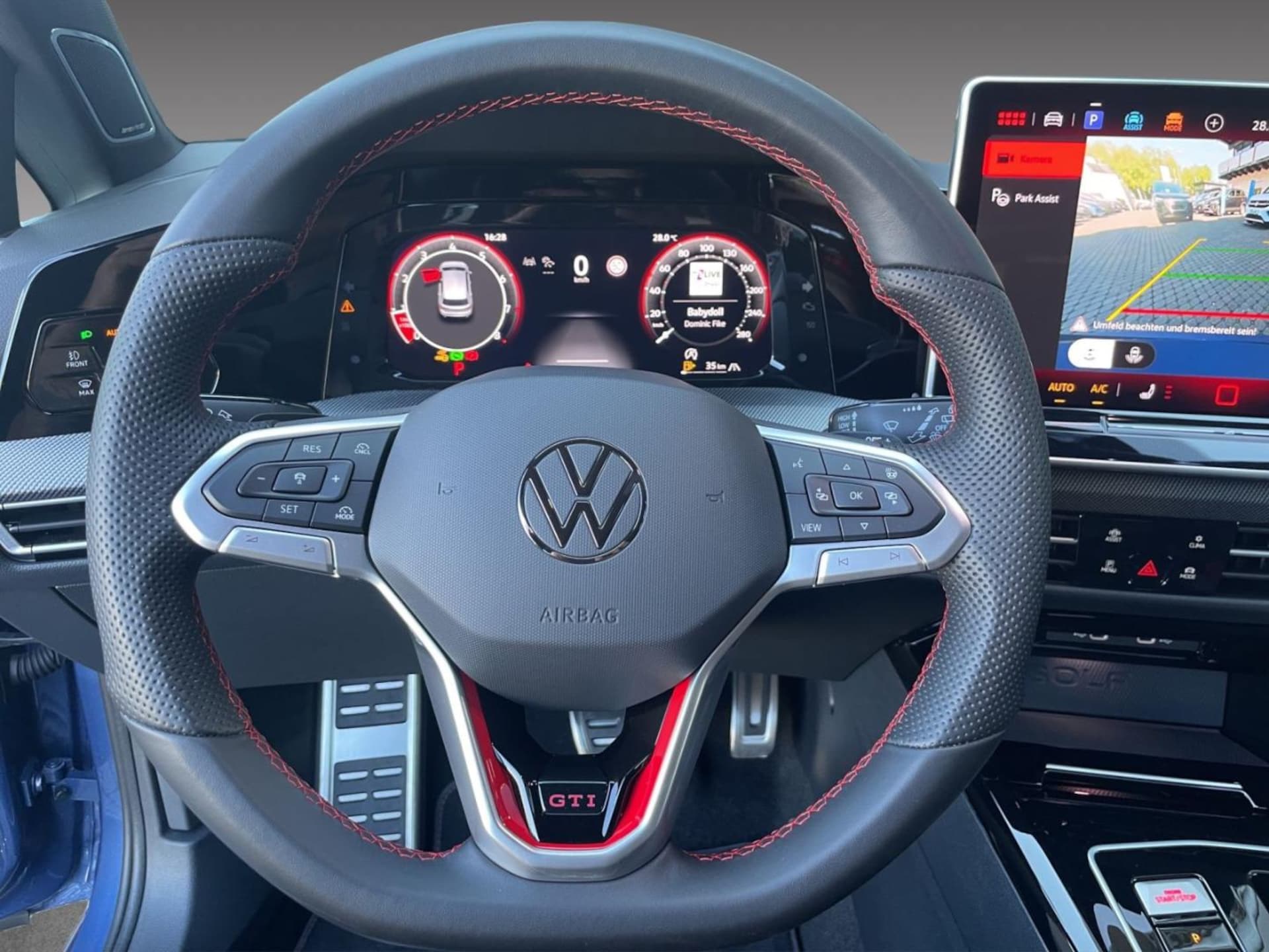 Volkswagen Golf GTI