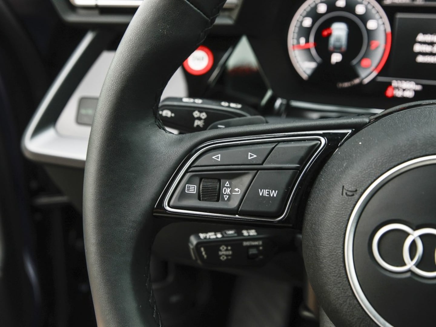 Bild über Audi A3 Sportback advanced 30 TFSI S tronic - für weitere Informationen kontaktieren Sie den Audi Partner