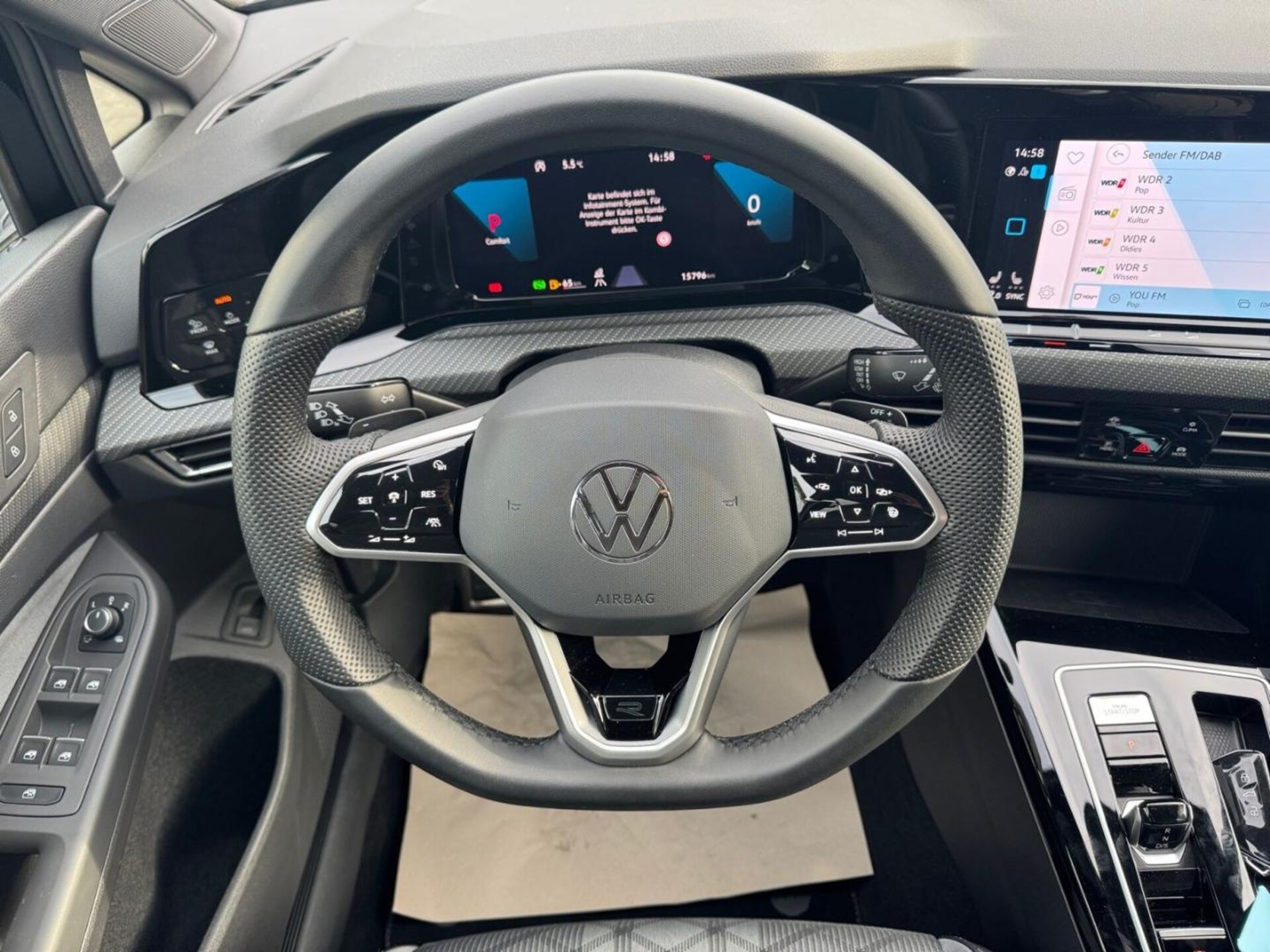 Volkswagen Golf Variant R-Line
