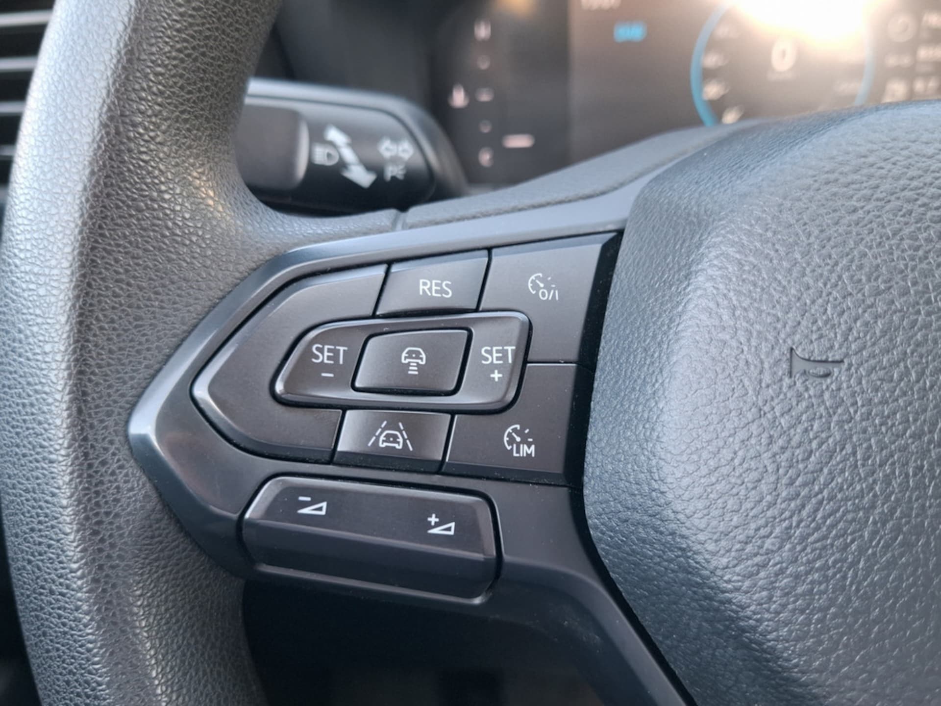 Volkswagen Amarok DoubleCab Basis-Modell