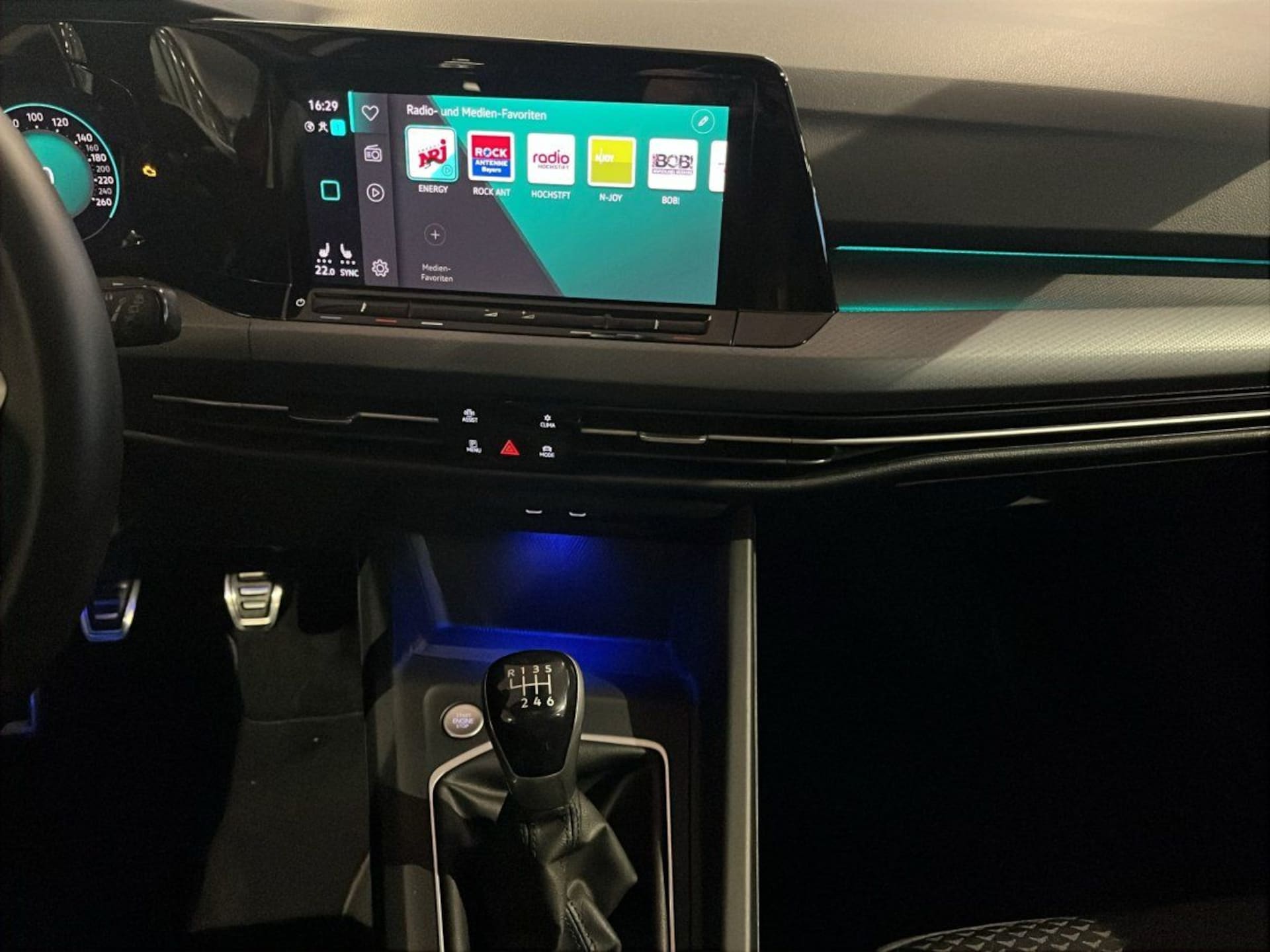 Volkswagen Golf Active