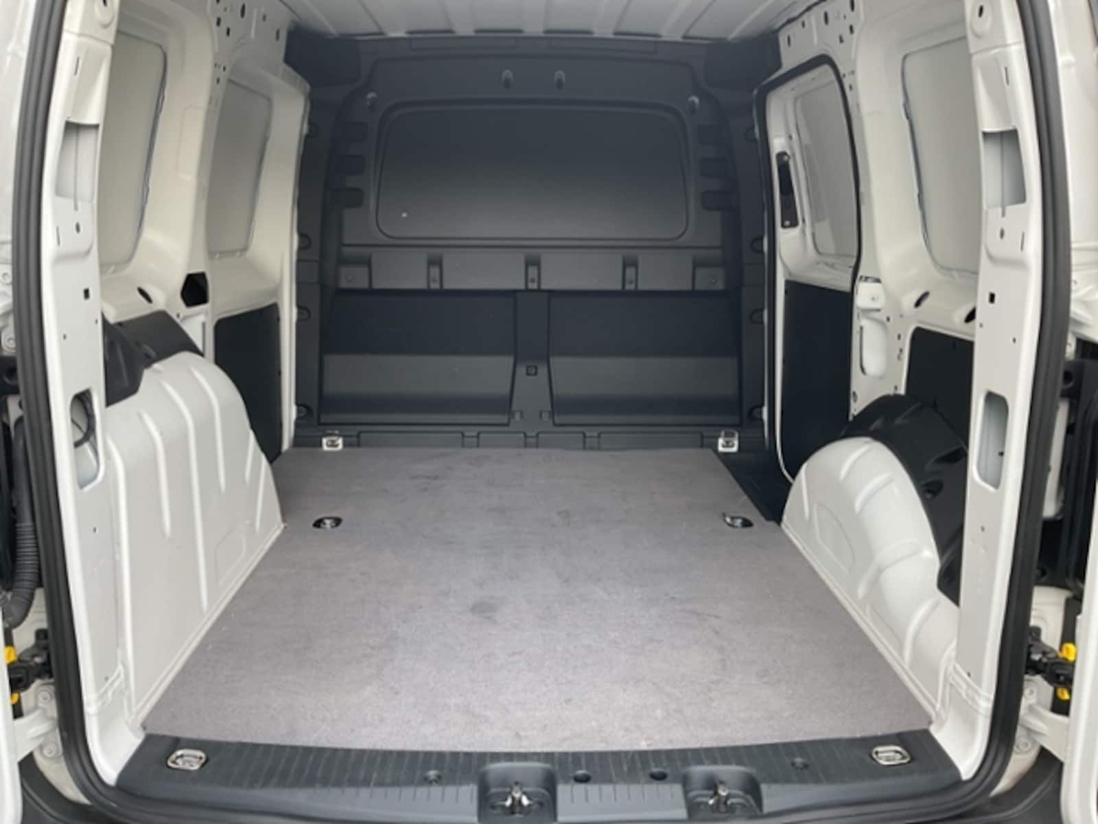 Volkswagen Caddy Cargo – Bild 14