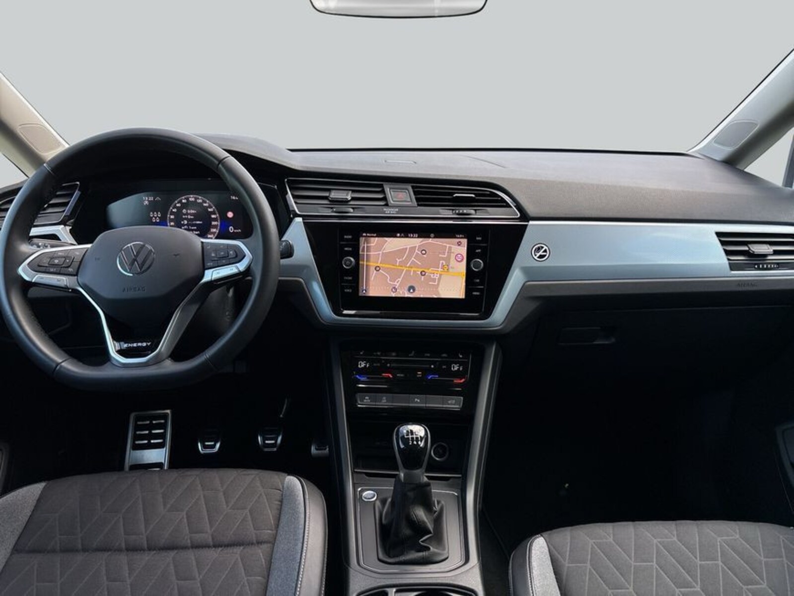 Volkswagen Touran – Bild 13
