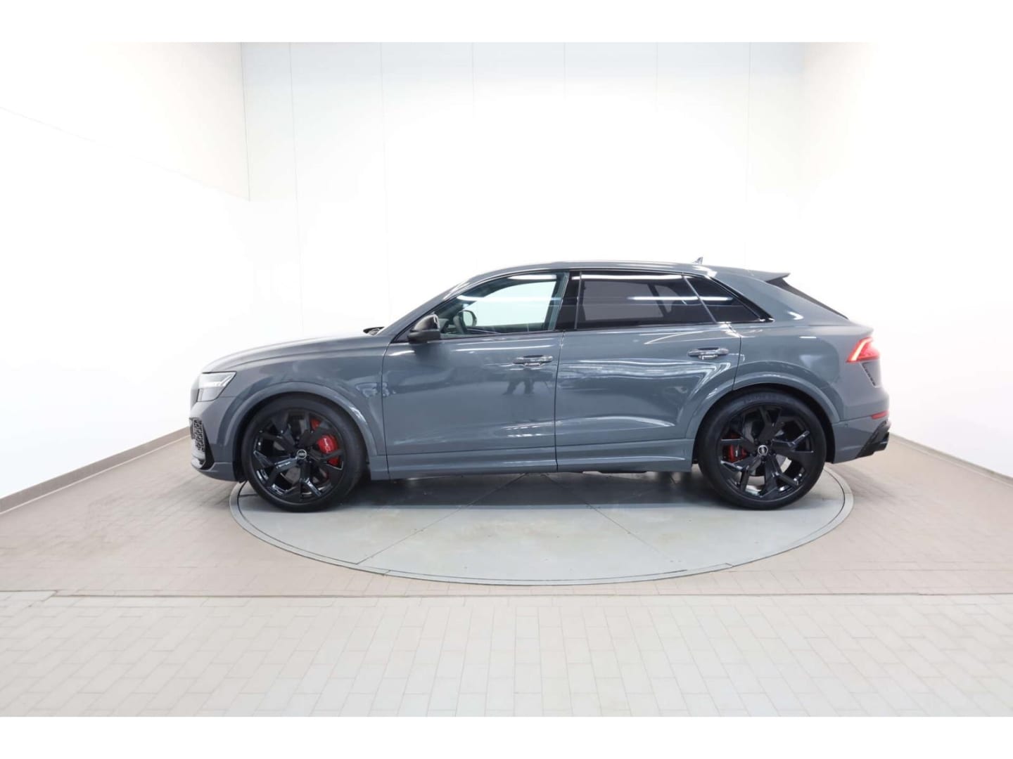 Image about Audi RS Q8 TFSI quattro tiptronic