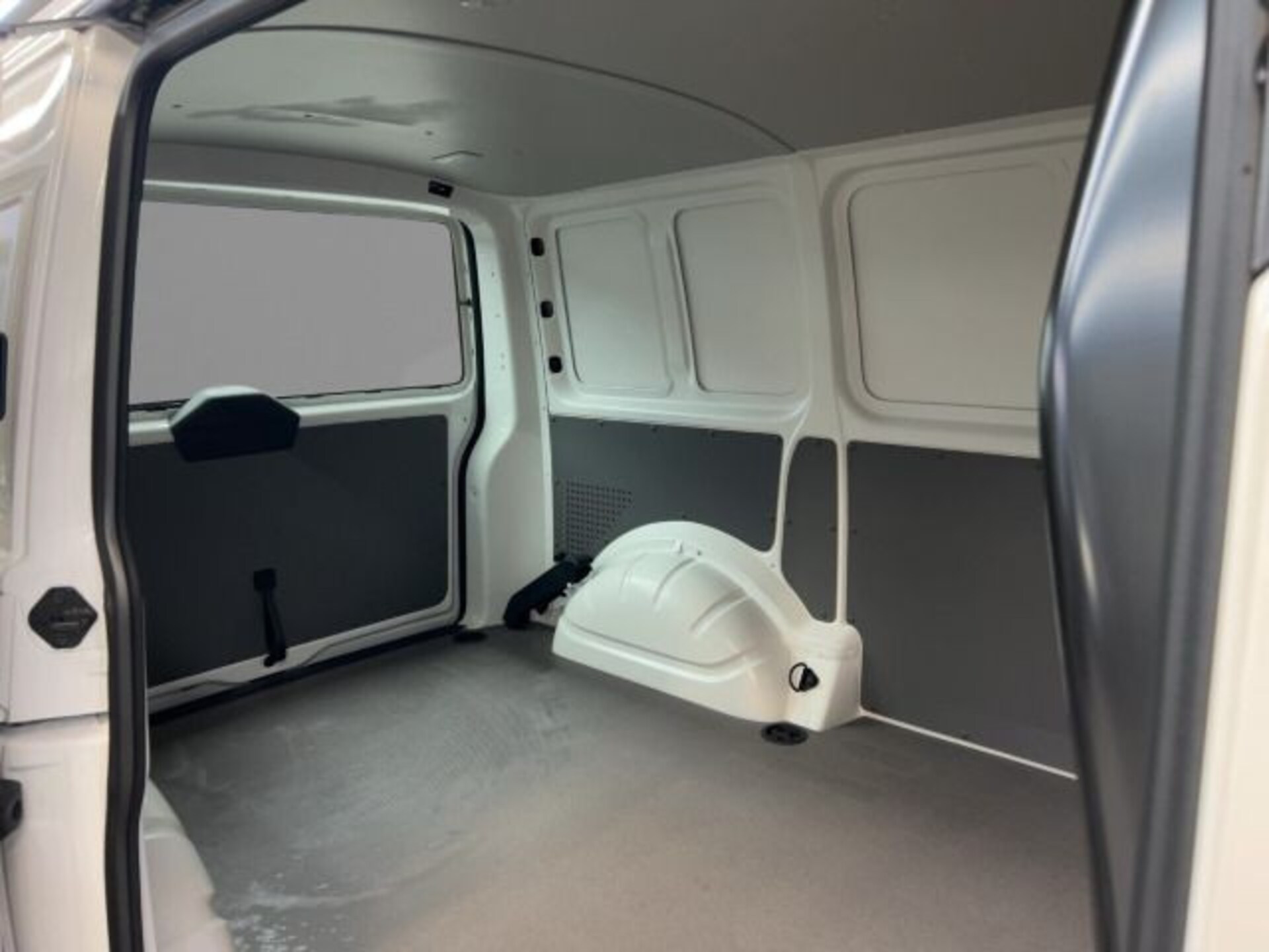 Volkswagen T6.1 Transporter Kasten kurzer Radstand